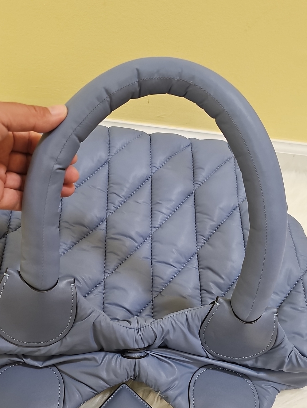 Coach Iris Tote Bag - Picture 16 of 17